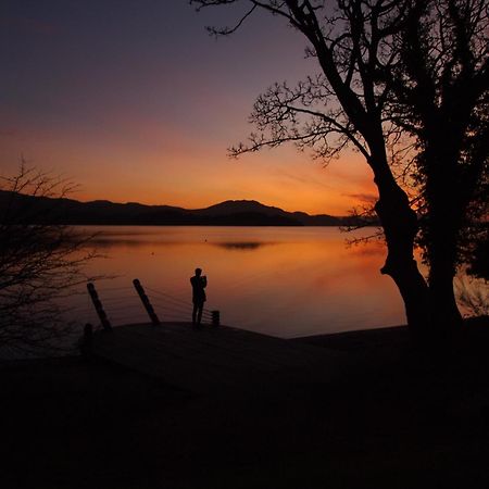 לוס The Inn On Loch Lomond מראה חיצוני תמונה
